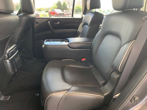 Used 2023 INFINITI QX80 Premium Select w/ Cargo Package AWD/4WD image 11