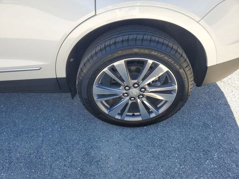 Used 2025 Cadillac XT5 Premium Luxury image 20