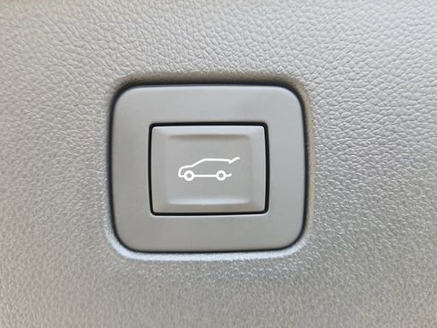 New 2026 Buick Envista Sport Touring w/ Convenience II Package FWD image 6