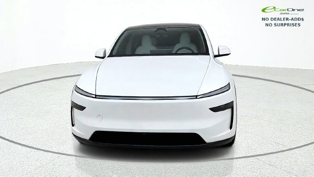 Used 2026 Tesla Model Y AWD image 2