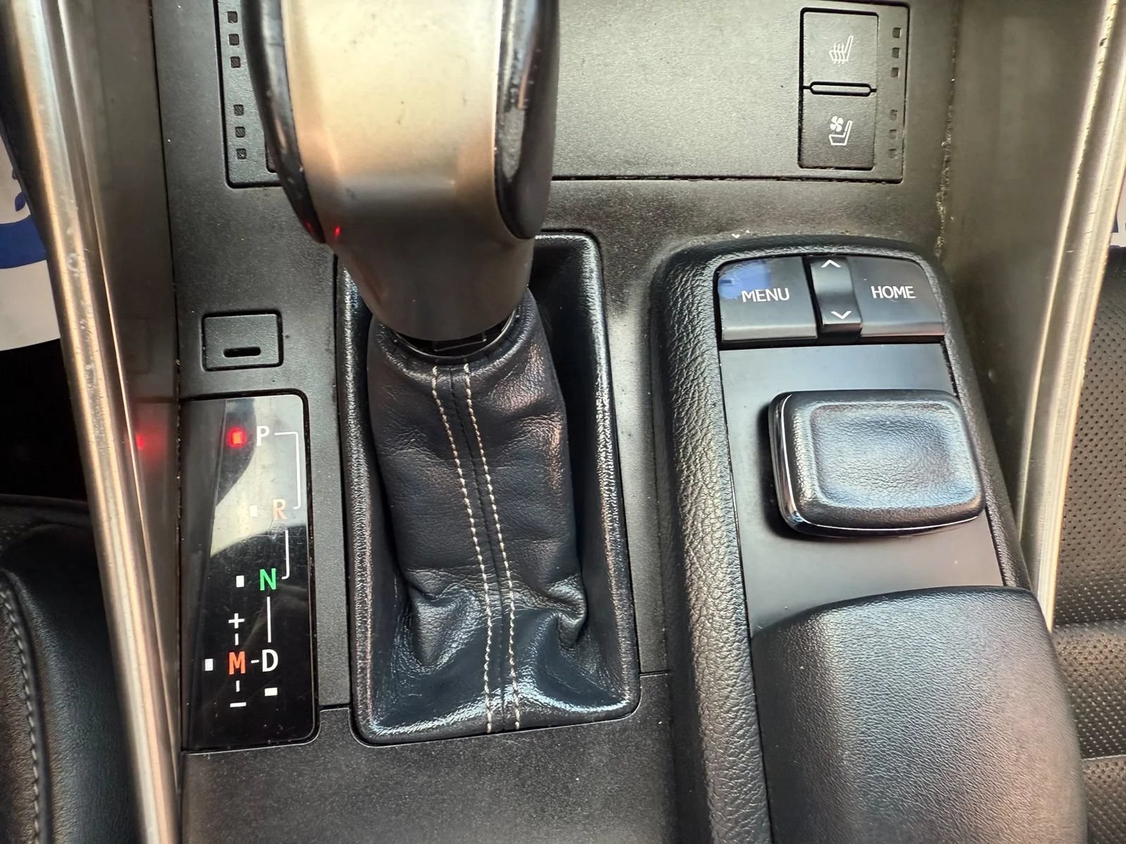 Used 2016 Lexus IS 200t w/ F Sport Package RWD image 16