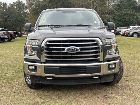 Used 2017 Ford F150 XLT w/ Equipment Group 302A Luxury image 4