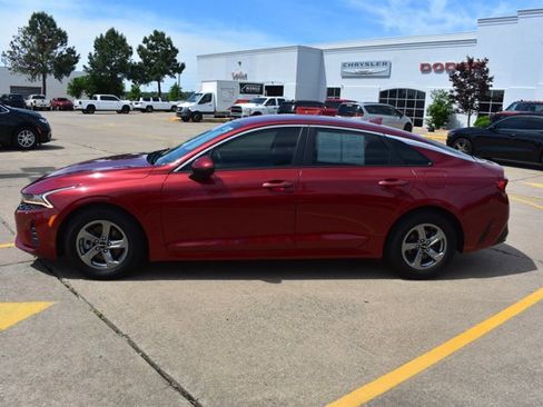 Used 2022 Kia K5 LXS FWD image 9