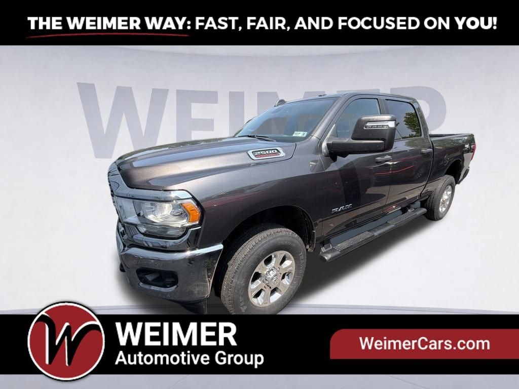 Used 2024 RAM 2500 Big Horn w/ Towing Technology Group AWD/4WD image 1