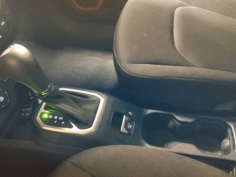Used 2021 Jeep Renegade Sport AWD/4WD image 26