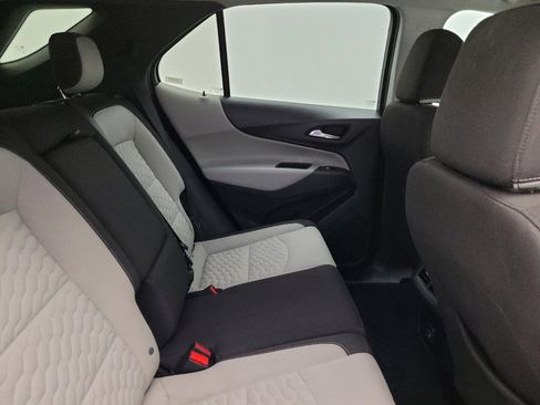 Used 2020 Chevrolet Equinox LT AWD/4WD image 19