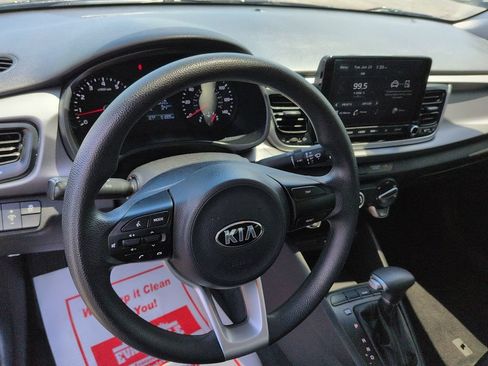 Used 2021 Kia Rio LX FWD image 9