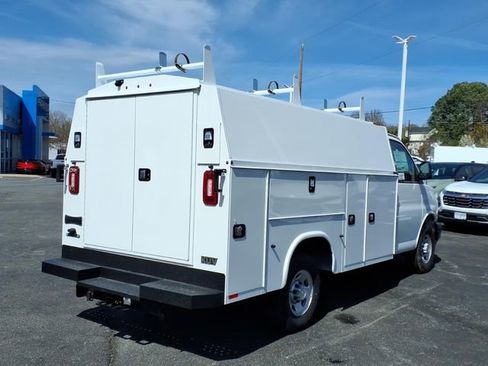 New 2025 Chevrolet Express 3500 w/ Power Convenience Package RWD image 2
