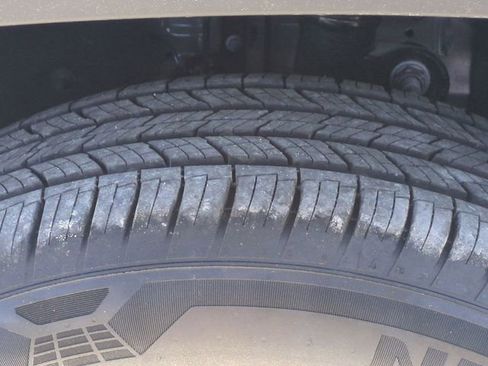 New 2026 Jeep Cherokee Limited AWD/4WD image 11