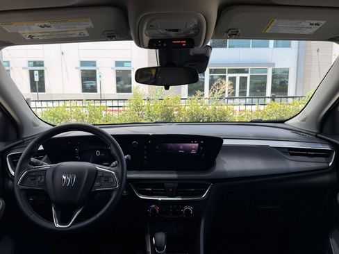Used 2025 Buick Encore GX Preferred FWD image 33