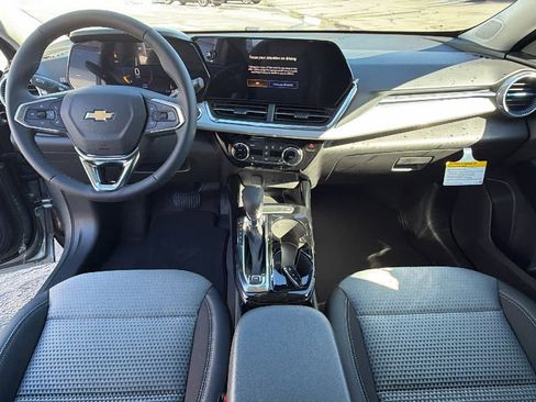 New 2026 Chevrolet Trax LT image 26