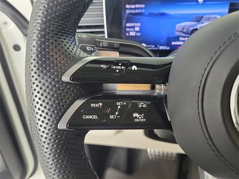 Used 2024 Mercedes-Benz GLS 450 4MATIC image 22