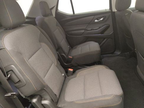 Used 2018 Chevrolet Traverse LT AWD/4WD image 19