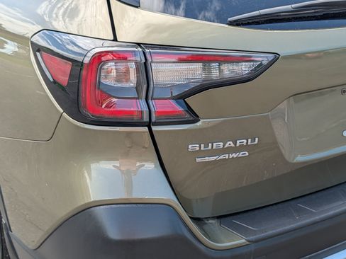 Used 2021 Subaru Outback Limited AWD/4WD image 17