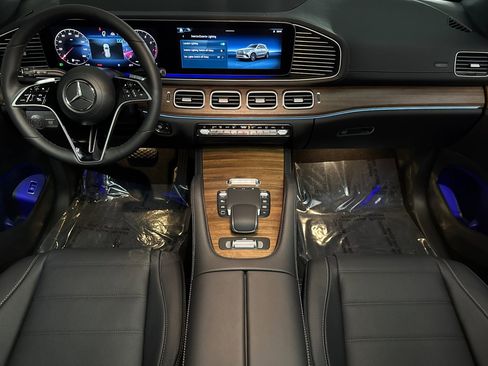 New 2026 Mercedes-Benz GLE 580 4MATIC image 14