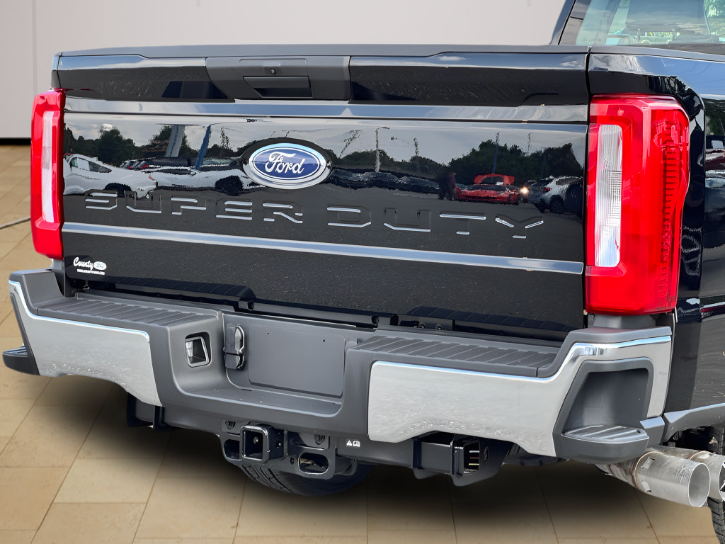 Used 2025 Ford F350 XL w/ XL Chrome Package RWD image 19
