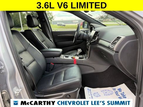 Used 2019 Jeep Grand Cherokee Limited AWD/4WD image 27