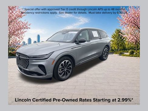 Used 2024 Lincoln Nautilus Reserve w/ Equipment Group 203A AWD/4WD image 1