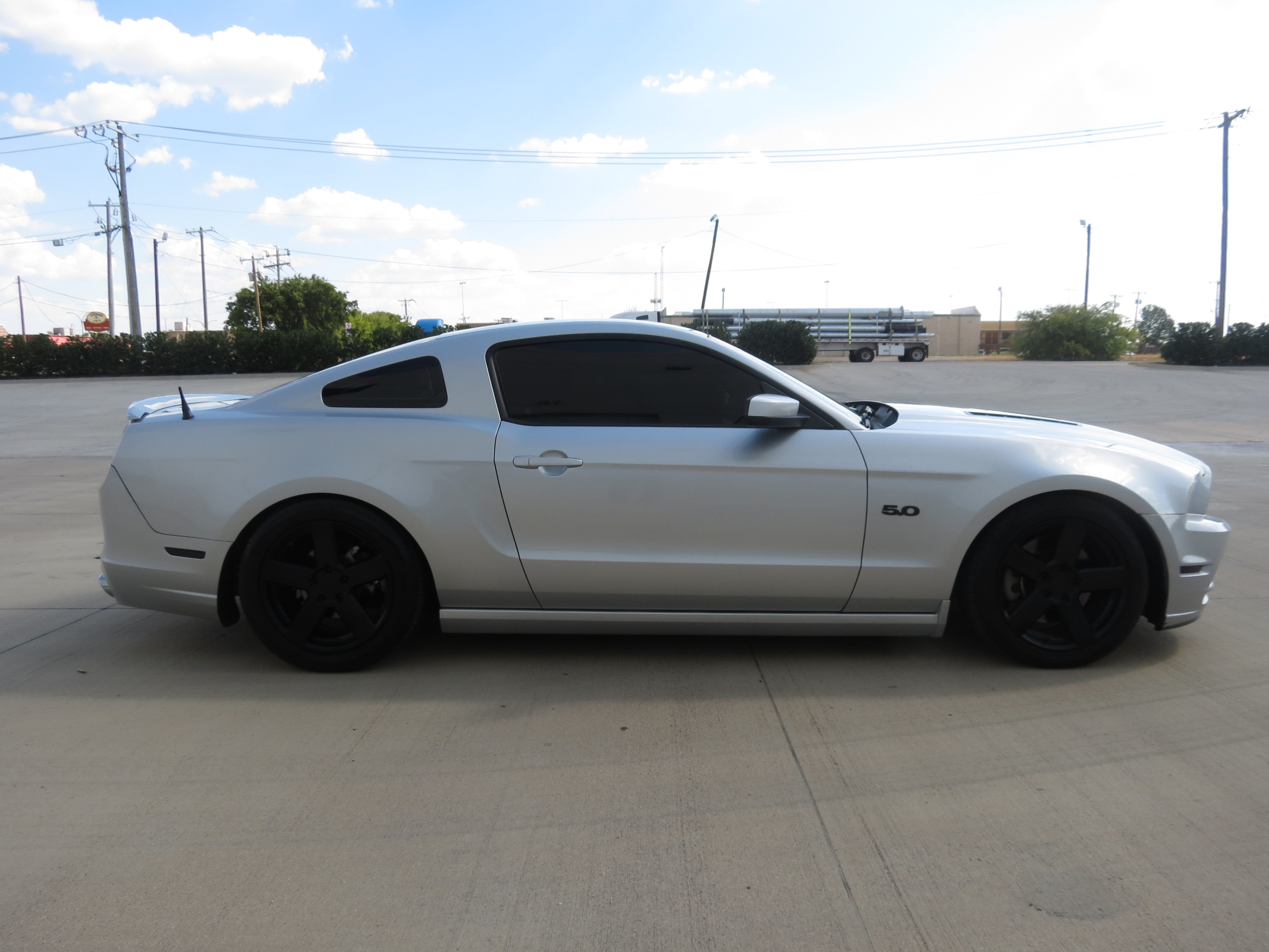 Used 2014 Ford Mustang GT w/ Equipment Group 301A RWD image 8