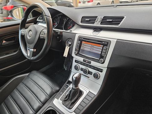 Used 2013 Volkswagen CC Sport image 21