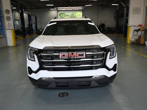 New 2026 GMC Terrain Elevation w/ Elevation Premium Package FWD image 2