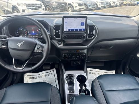 Used 2024 Ford Bronco Sport Outer Banks w/ Tech Package AWD/4WD image 17