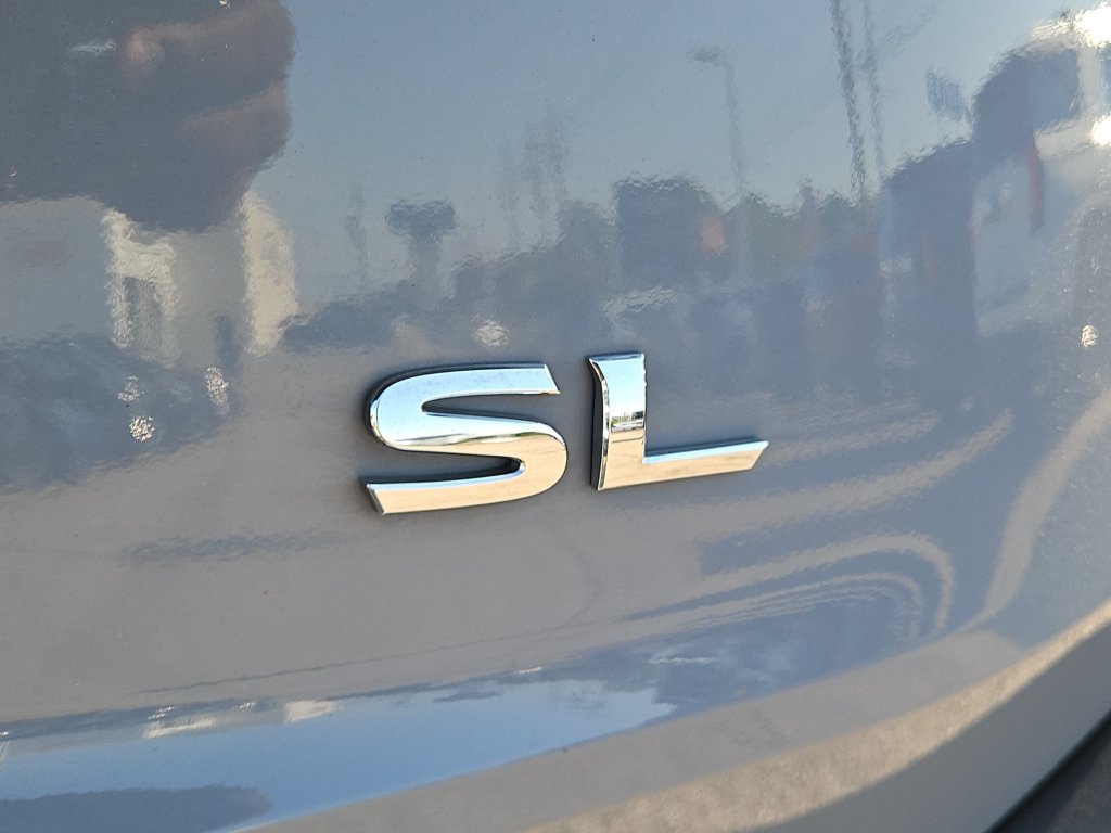 Used 2021 Nissan Rogue SL w/ Premium Package FWD image 6