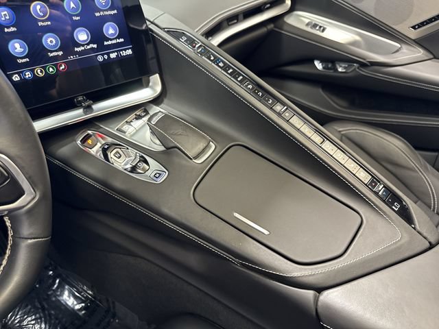 Used 2021 Chevrolet Corvette Stingray Premium Cpe w/ Z51 Performance Package RWD image 21