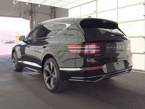 Used 2026 Genesis GV80 3.5T Prestige image 3