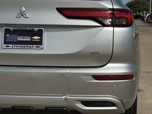 Used 2023 Mitsubishi Outlander SEL image 7