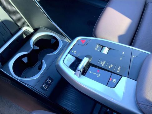 Used 2023 BMW X1 xDrive28i w/ Premium Package image 16