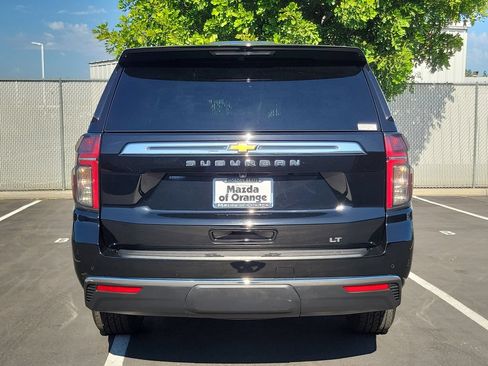 Used 2024 Chevrolet Suburban LT AWD/4WD image 27