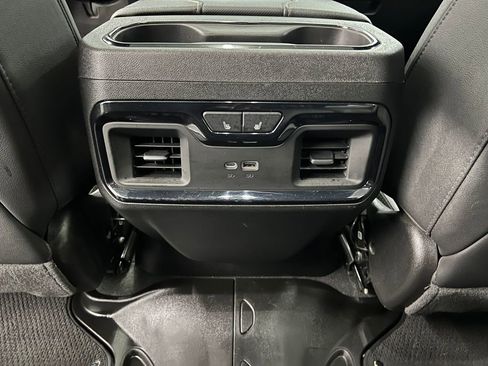 Used 2025 GMC Sierra 3500 AT4 w/ AT4 Premium Plus Package image 29