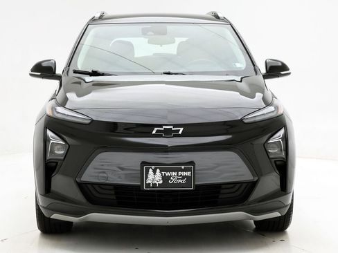 Used 2023 Chevrolet Bolt EUV LT w/ Comfort Package image 4