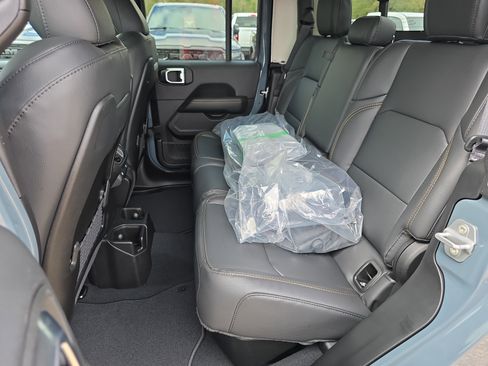 New 2026 Jeep Gladiator Sport image 27