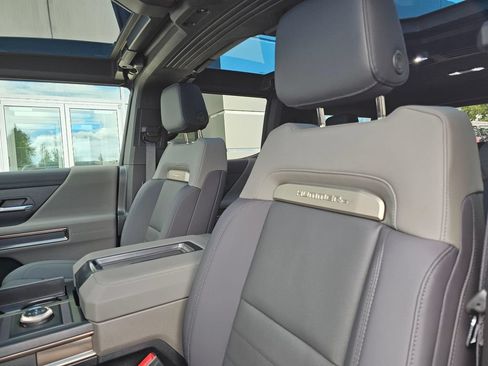 Used 2024 GMC Hummer EV 3X w/ Extreme Off-Road Package AWD/4WD image 26