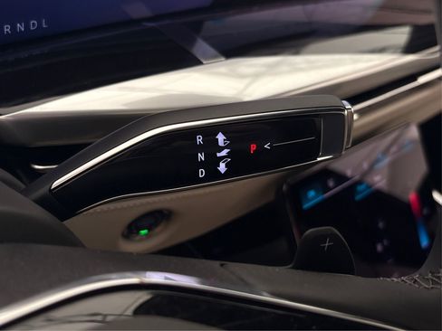 New 2025 Cadillac Escalade ESV Sport w/ Touring Package image 30