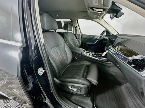 Used 2024 BMW X7 xDrive40i AWD/4WD image 38