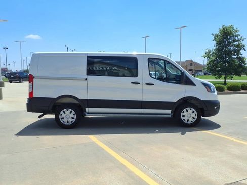 Used 2025 Ford Transit 250 Low Roof w/ Exterior Upgrade Package RWD image 18