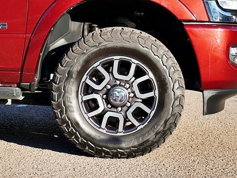 Used 2022 RAM 3500 Limited image 8