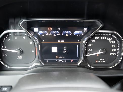 Used 2022 GMC Sierra 3500 AT4 image 6