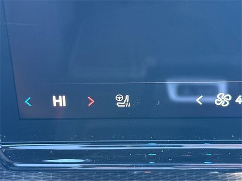 New 2025 Ford Expedition Max Platinum w/ Stealth Performance Package image 27