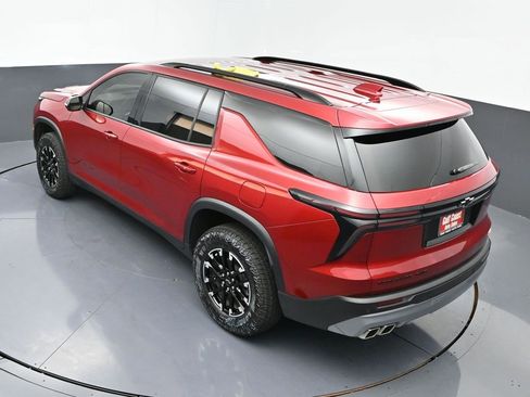 Used 2024 Chevrolet Traverse Z71 w/ LPO, Floor Liner Package image 40