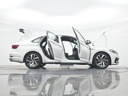 Used 2019 Volkswagen Jetta GLI FWD image 51