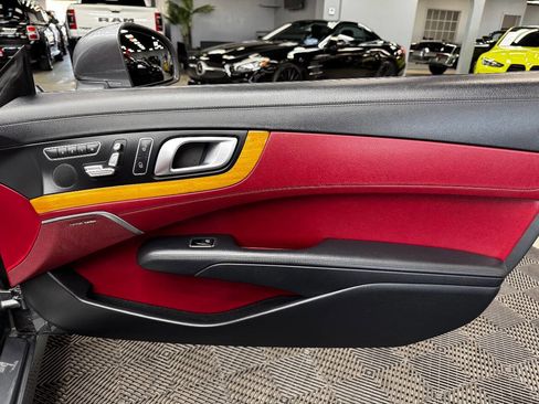 Used 2016 Mercedes-Benz SL 550 image 54