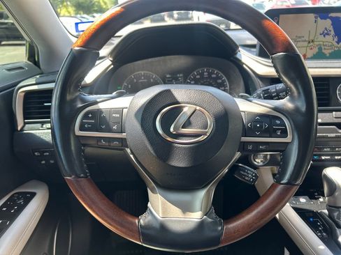 Used 2022 Lexus RX 350 FWD w/ Premium Package image 15