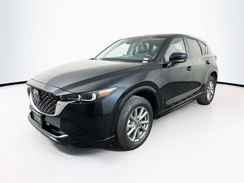 Used 2025 MAZDA CX-5 AWD 2.5 S w/ Preferred Package image 3