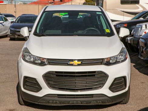 Used 2018 Chevrolet Trax LS w/ LPO, Cargo Package image 3