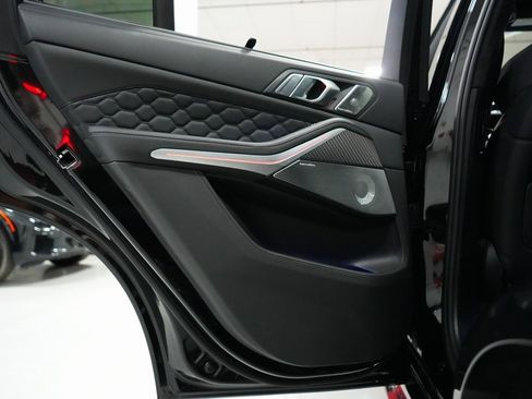 Used 2021 BMW X5 M w/ Executive Package image 39