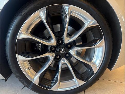 Used 2018 Lexus LC 500 Coupe RWD image 25
